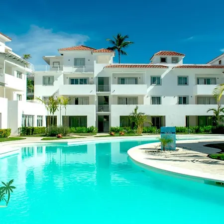 Escapada En Bavaro, Vista Piscina, Playa Los Corales A Solo Pasos